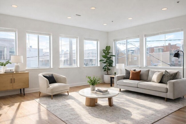 Building Photo - 136 41st St Unit 203