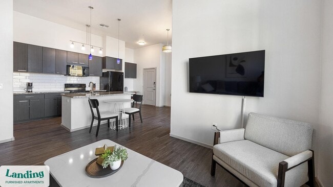 Photo - 7700 W Aspera Blvd Unidad 2020.1407730