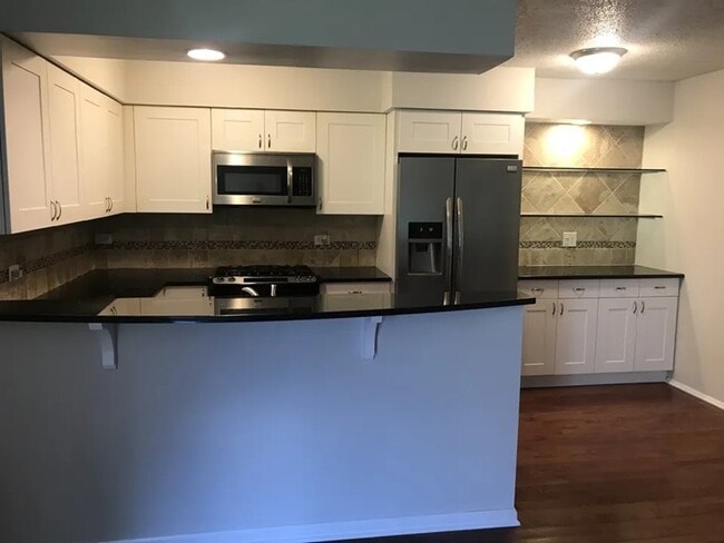 Photo - 1450 Inverrary Ln Unit Condominium