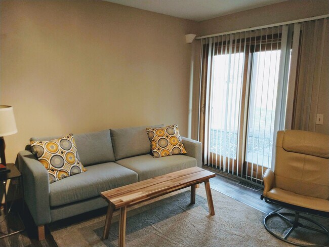 Photo - 12536 Parkwood Dr