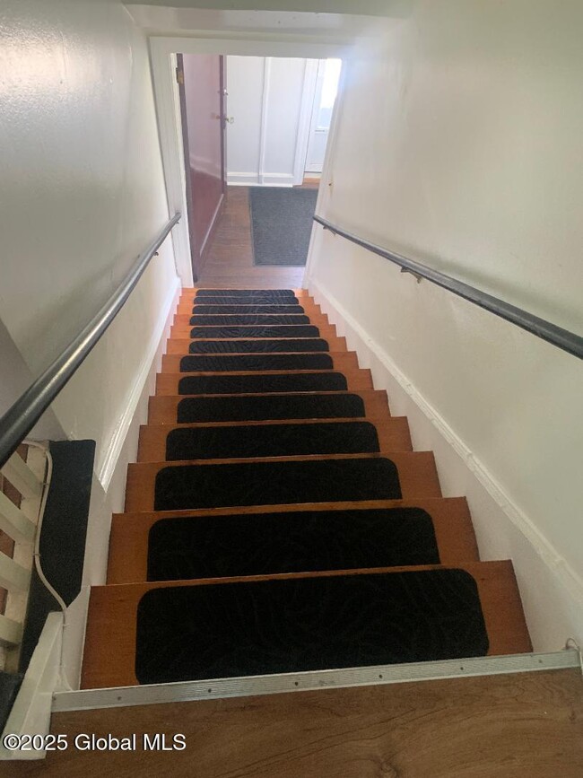 104 Thornton St Unit 2