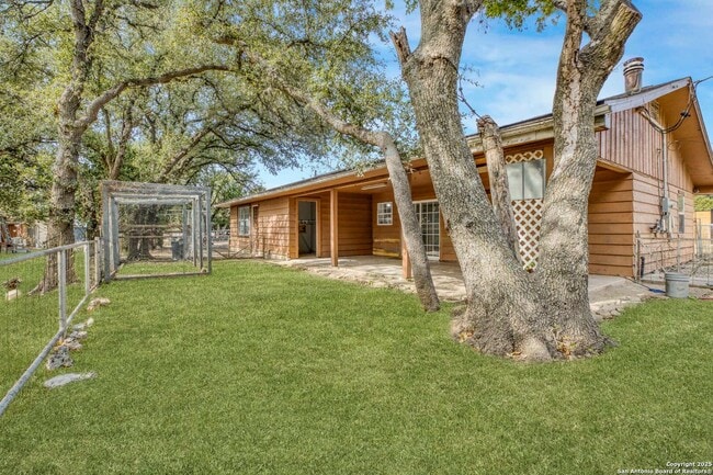 Photo - 2019 N Park Rd