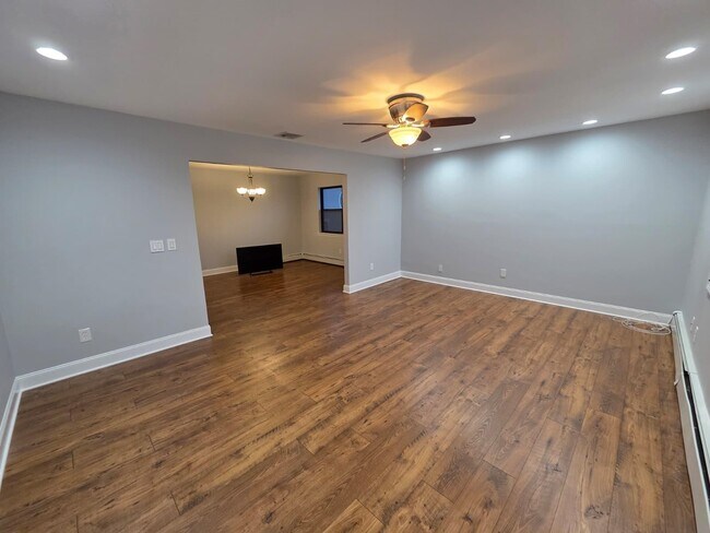 Photo - 730 5th St Unit 2nd floor