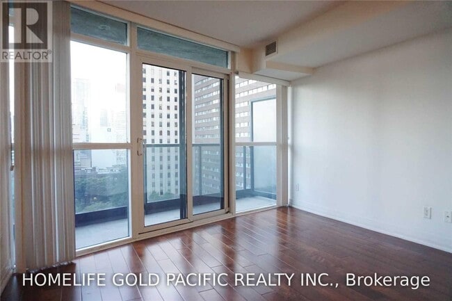 Photo - 21 Carlton St. Unit 1108