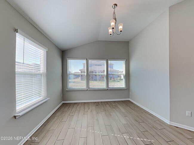 Photo - 15662 Chir Pine Dr