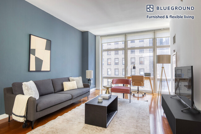 Building Photo - 1600 Broadway Rental