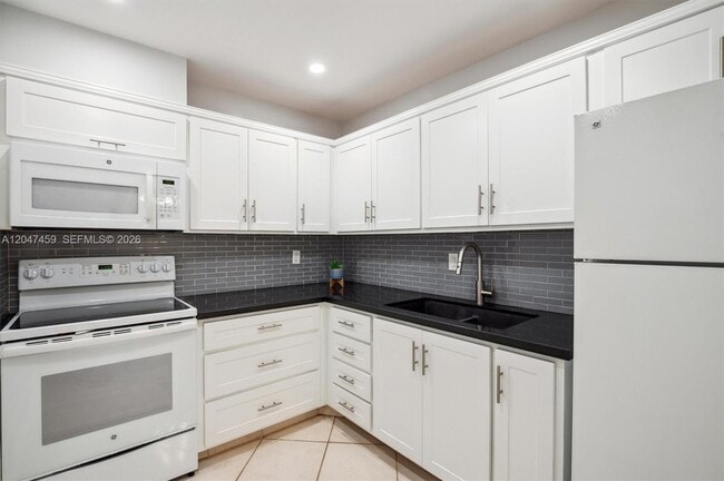 Photo - 6209 Bay Club Dr Unit 4