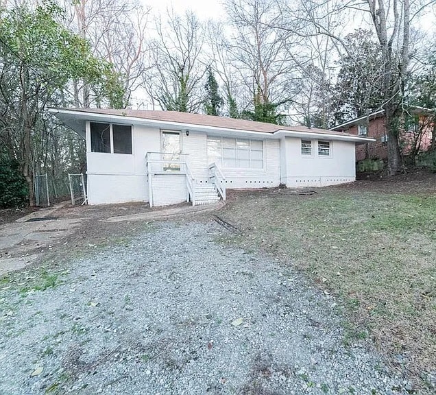 Photo - 140 Torch Hill Rd House