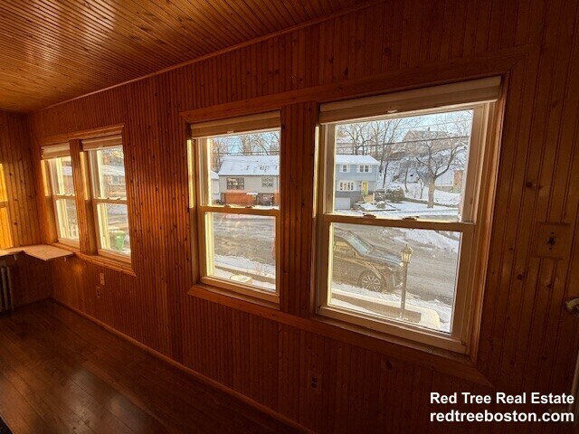 Photo - 60 Haines St