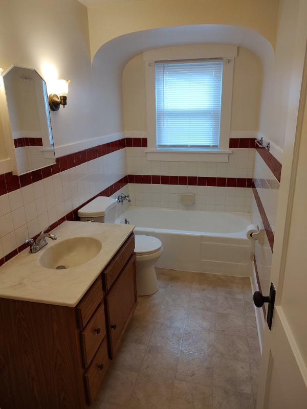 Photo - 2718 9th St SW