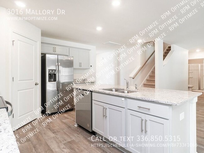 Photo - 3016 Mallory Dr