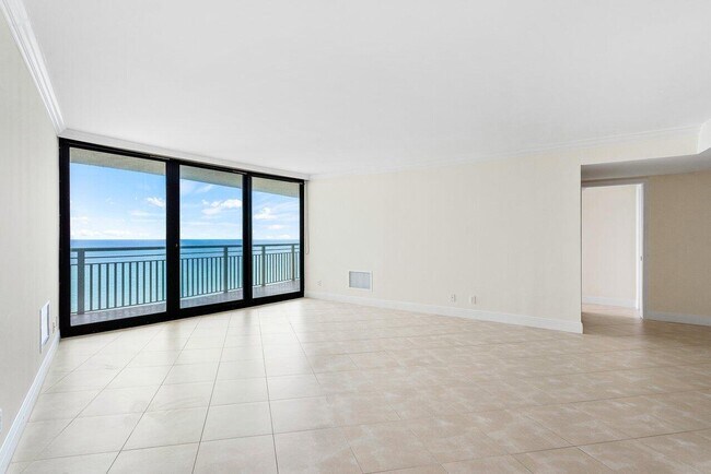 Photo - 3000 N Ocean Dr Unit 33e