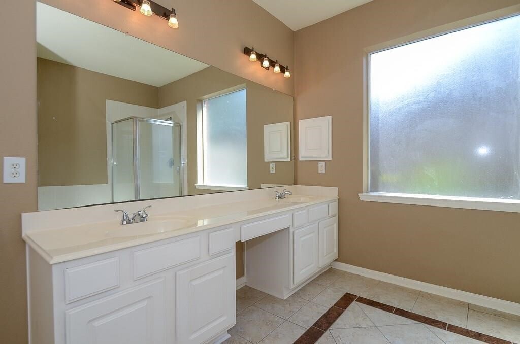 Photo - 3706 Bailey Ln