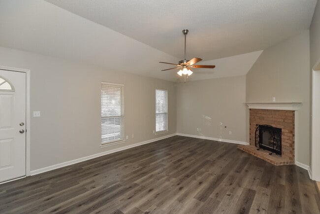 Photo - 5808 Shiloah Cove S