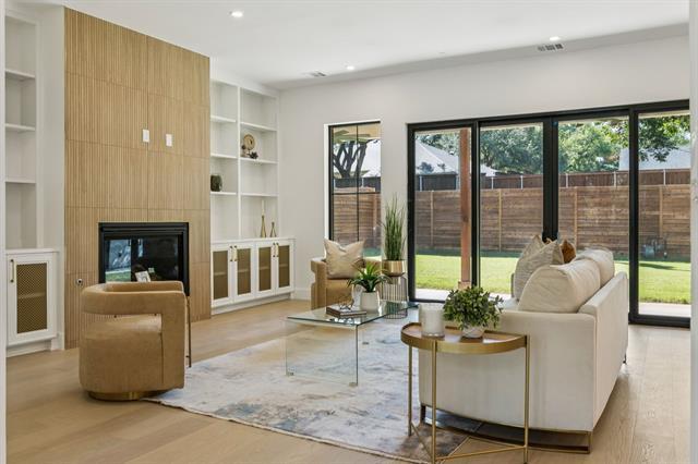 Photo - 3630 Mid Pines Dr House