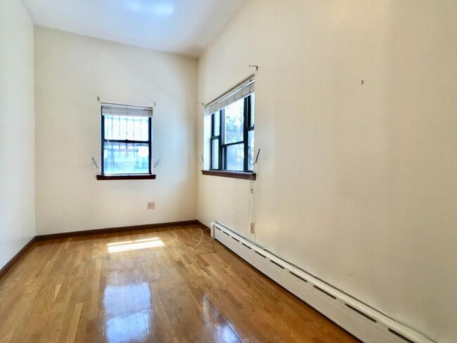 Photo - 306 W 106th St Apartment Unit 2R