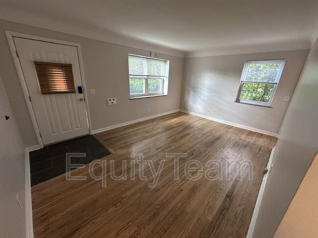 Photo - 1192 Hempstead Dr