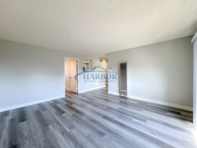 Photo - 2315 S Grand Ave Unit 12