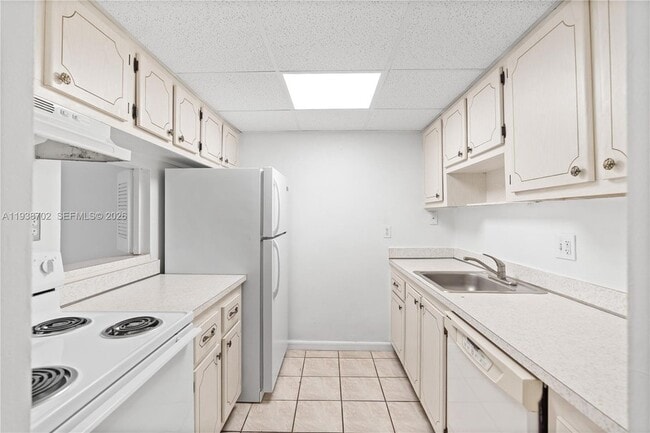 Photo - 14301 N Kendall Dr Unit 107B