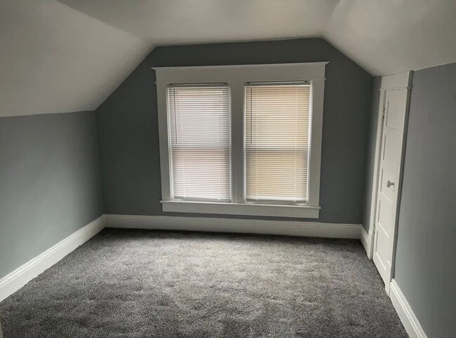 Photo - 2257 S 10th St