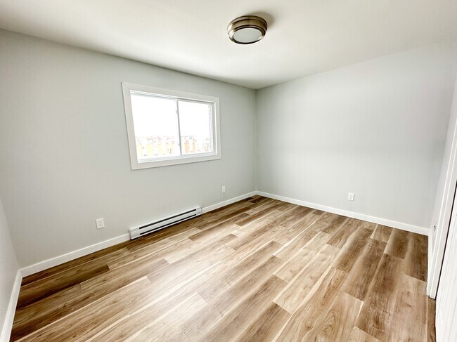 Photo - 34 Nason Rd Unit 3