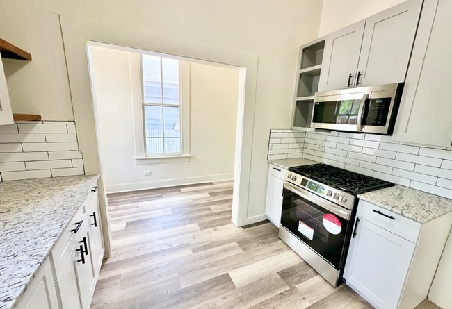 Photo - 1121 Essex St Unidad 1121 Essex St #2