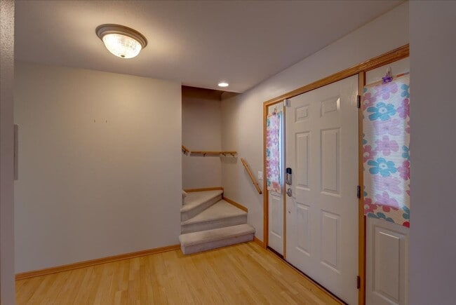 Photo - 7033 Rockstream Dr