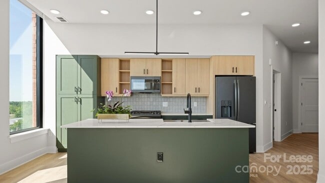 Photo - 124 E Kingston Ave Unit C1-B