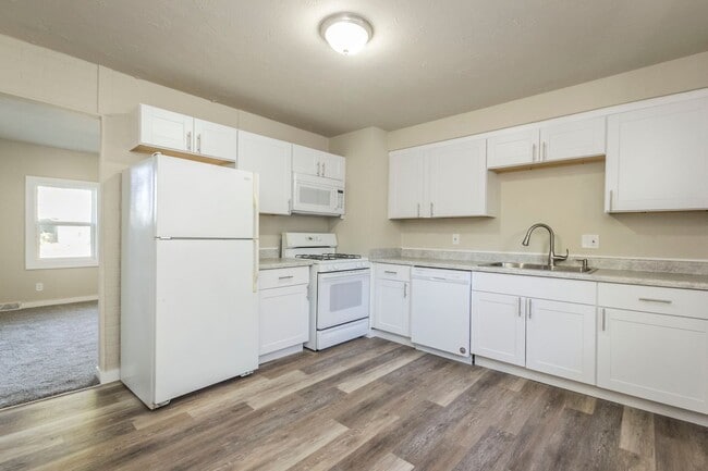 Photo - Spacious 2 Bedroom 1 Bathroom home