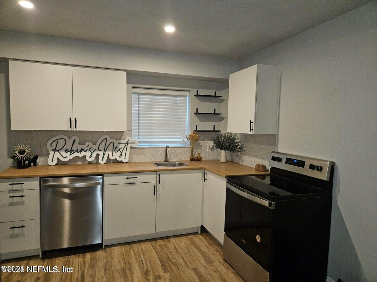 Photo - 3610 Boulevard Unit 1