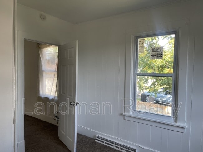 Photo - 1615 Cedar St