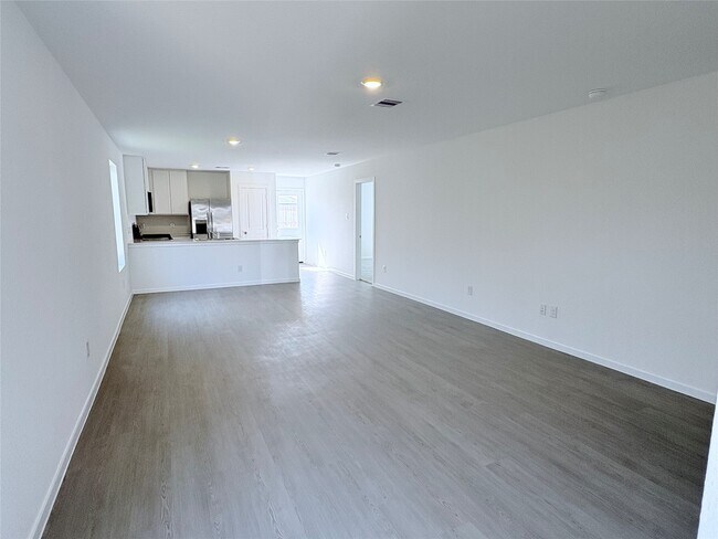 Photo - 26915 Dalmatian Bellflower Dr