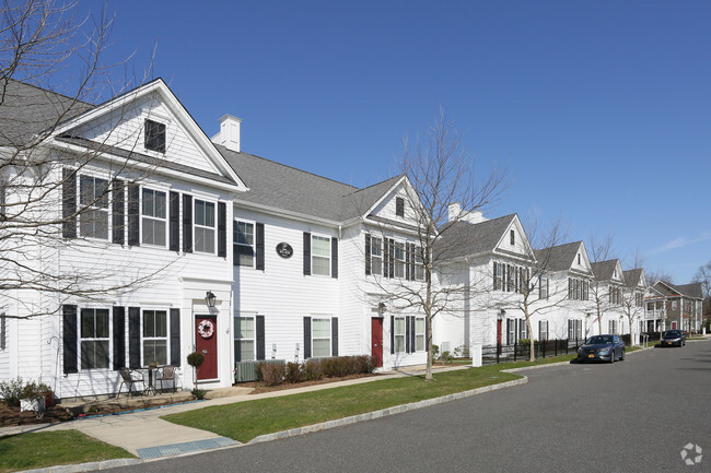 Primary Photo - Providence on the Park Apartments