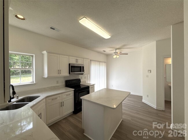 Photo - 10218 Ridgewell Ct