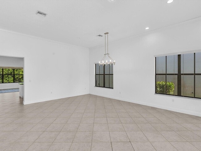 2680 NW 84th Way