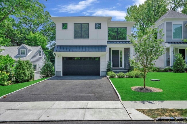 Photo - 65 Myrtle Blvd