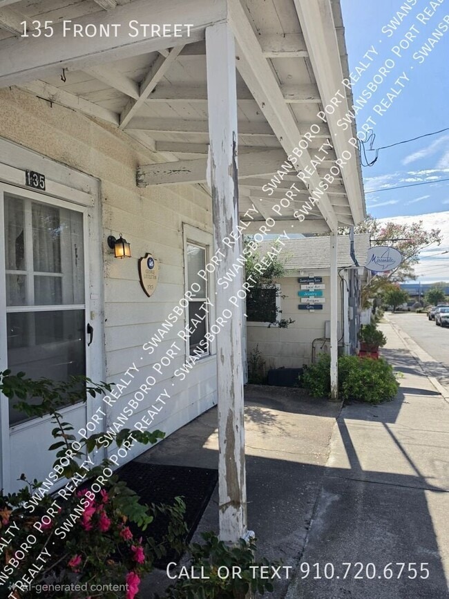 135 Front St