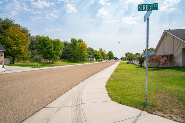 Photo - 3916 Kirby Cir