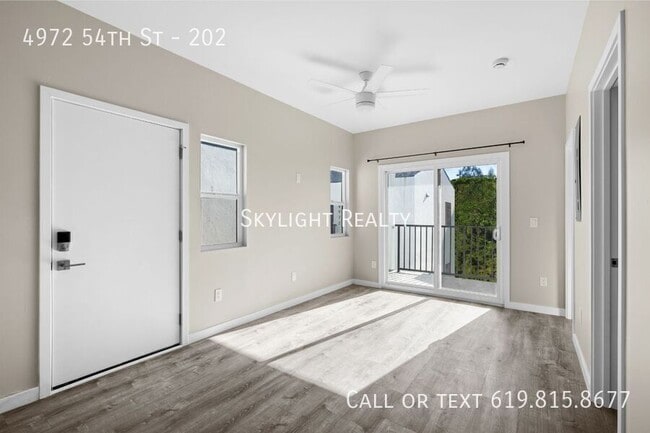 Photo - 4972 54th St Unidad 202