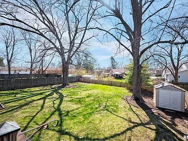 Photo - 1806 W Glen Ave