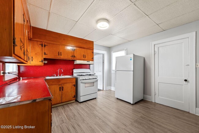 Photo - 2730 Montana Ave