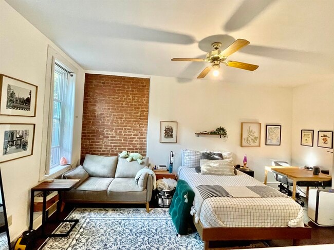 Photo - 1026 Washington St Unit 2R