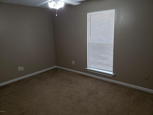 Photo - 230 Briarcliff Dr
