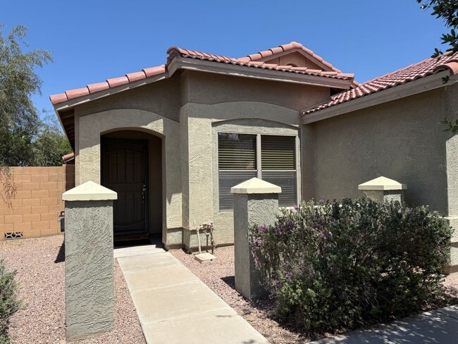 Photo - Dobbins Creek, Phoenix Rental