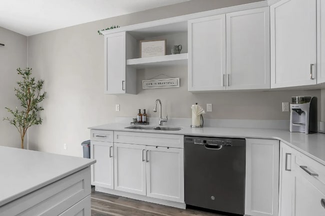 Photo - 1540 S 1450 W