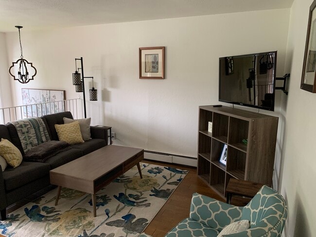 Photo - 2018 Stonegate Cir