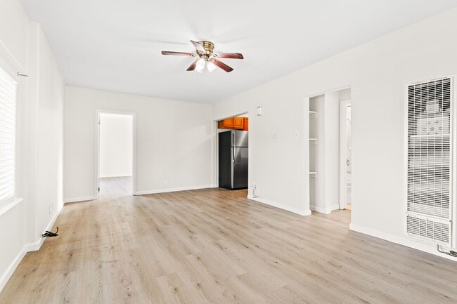 1900 103rd Ave