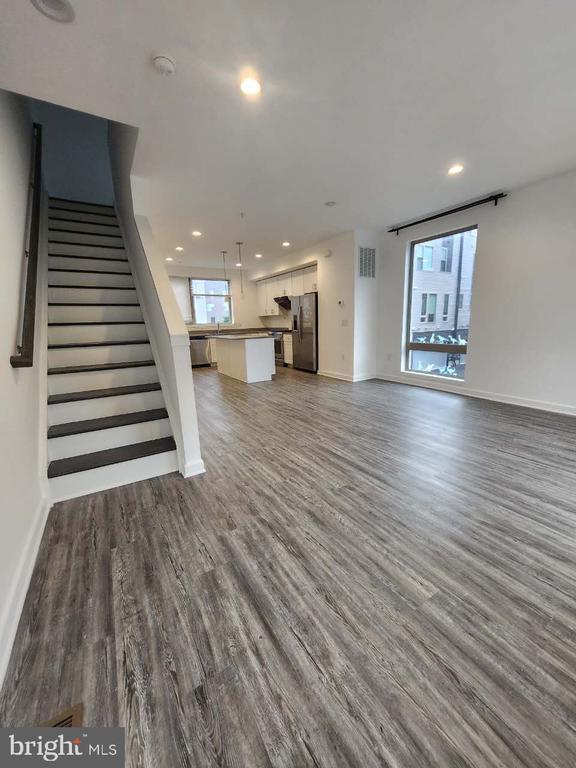 Photo - 3129 Beachview Ln