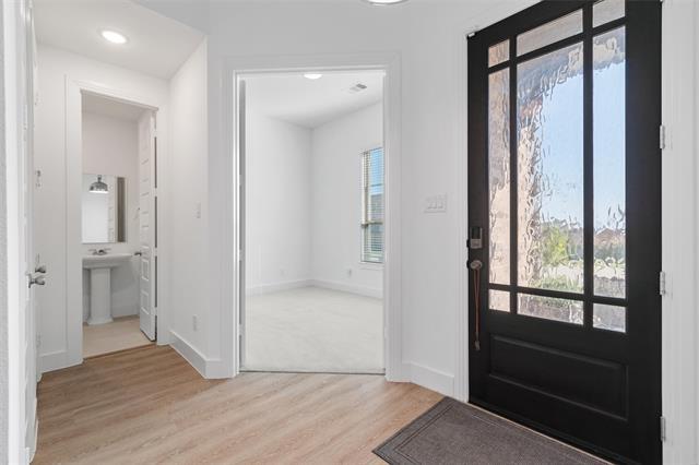 Photo - 4005 Crossroads Ct