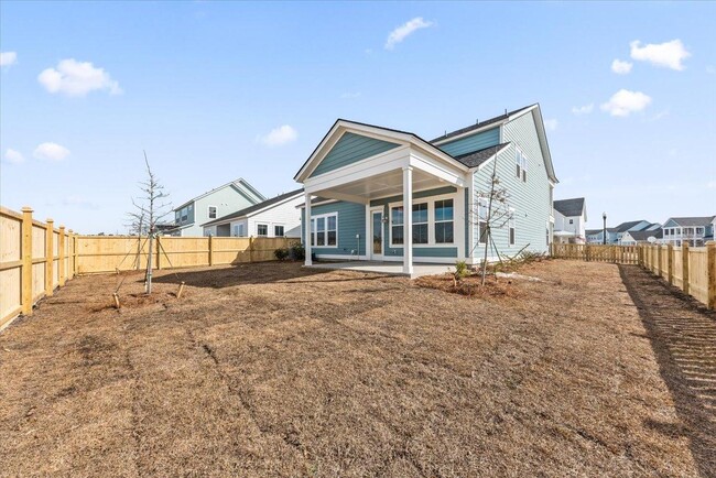 Photo - 437 Parish Farms Dr